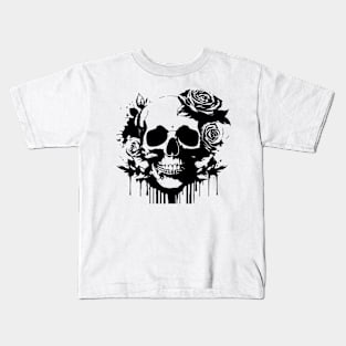 skull roses Kids T-Shirt